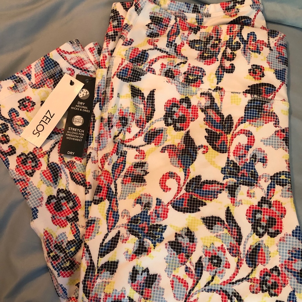 Zelos athletic capris (Belk)
